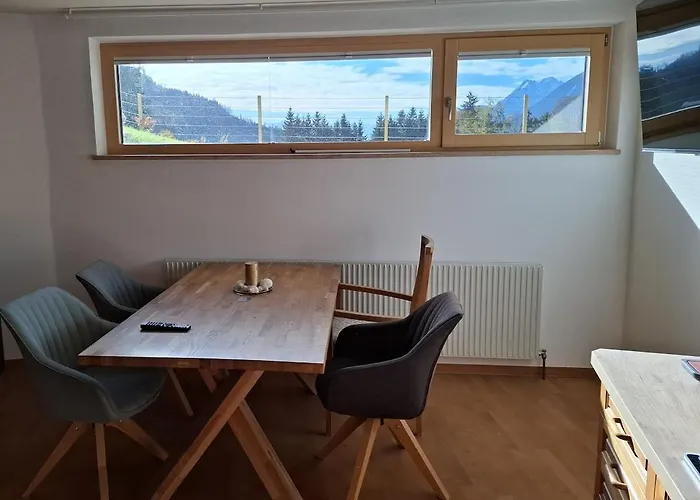 Mit Bergkulisse