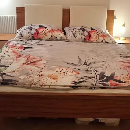 Mit Bergkulisse Apartamento *