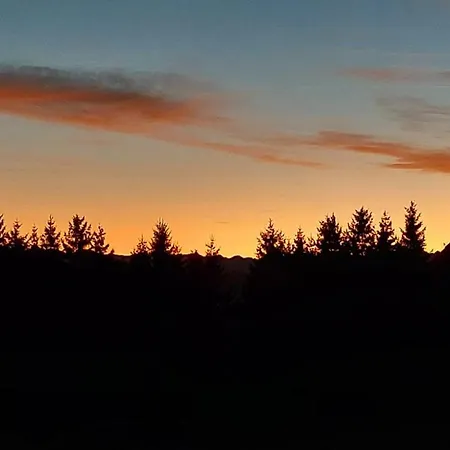 شقة Mit Bergkulisse